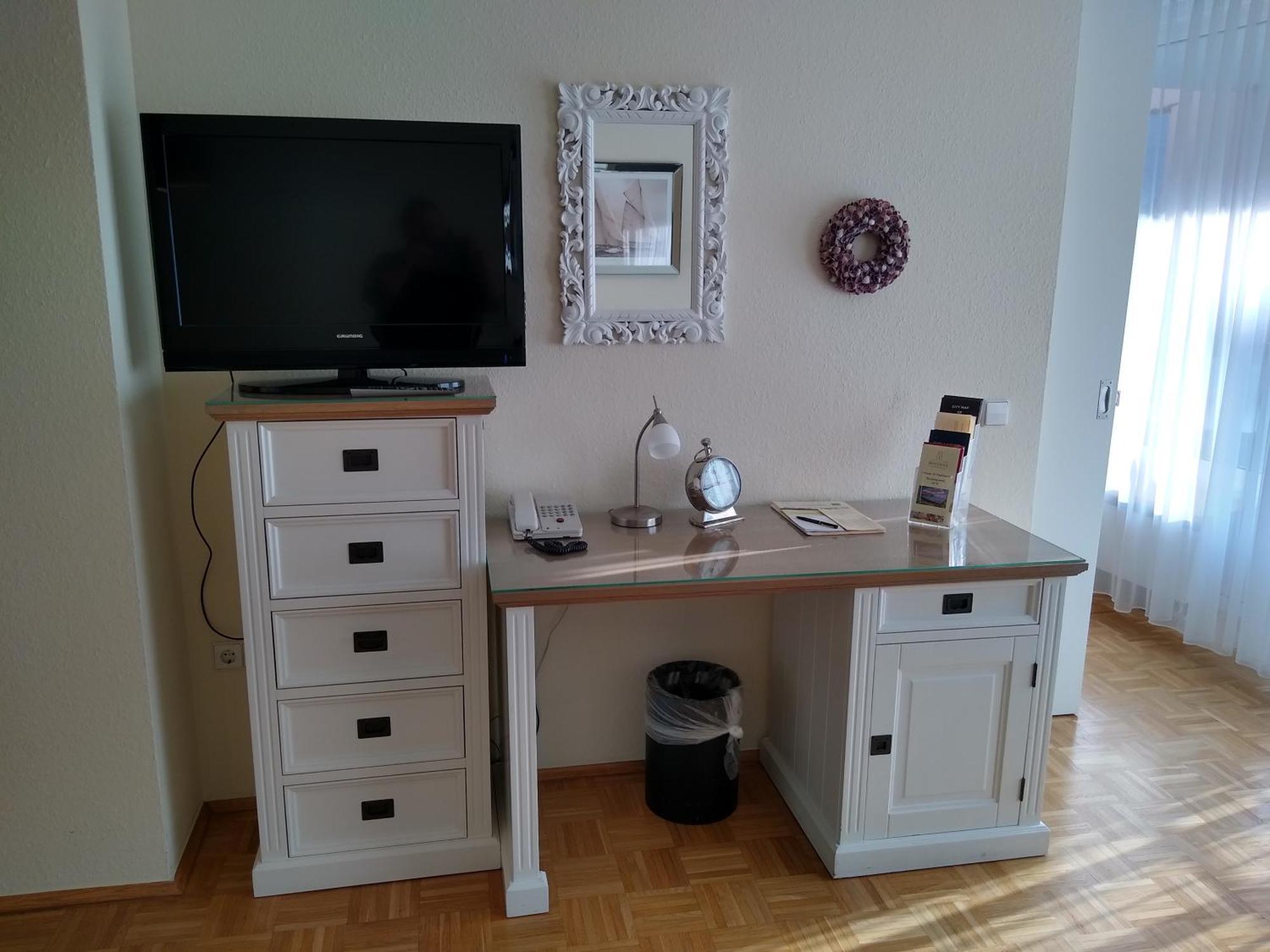 Residenz Am Dom Boardinghouse 4* Cologne
